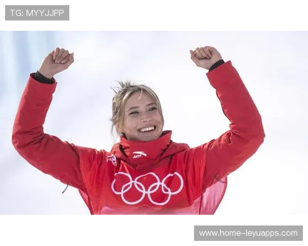 谷爱凌U型池完成高难动作获高分，米兰冬奥预赛傲视全球冰雪健